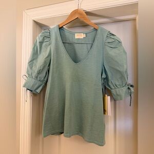 NWT Mint Green Puff-Sleeve V-Neck Top
